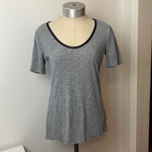 ✨ MAKE OFFER ✨ OLD NAVY top
